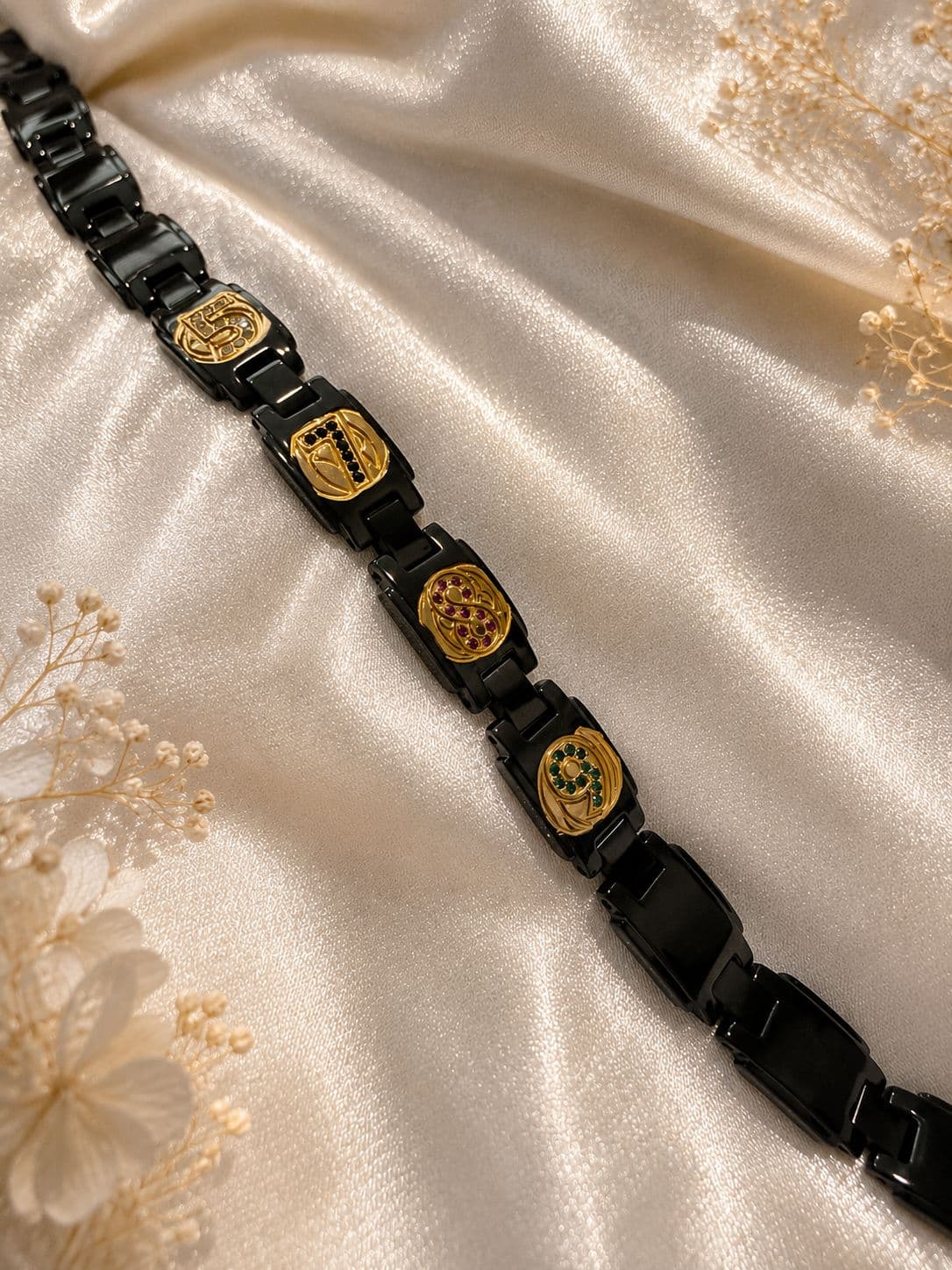 Golden Brilliance bracelet, view 1