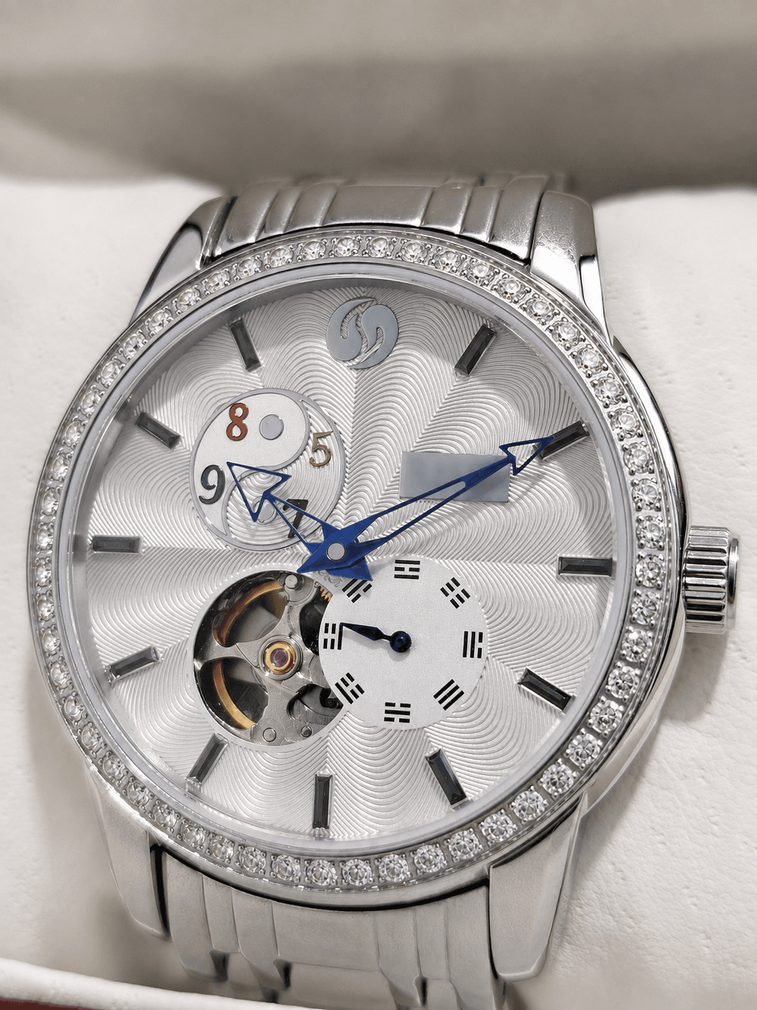 Celestial Harmony watch, view 2